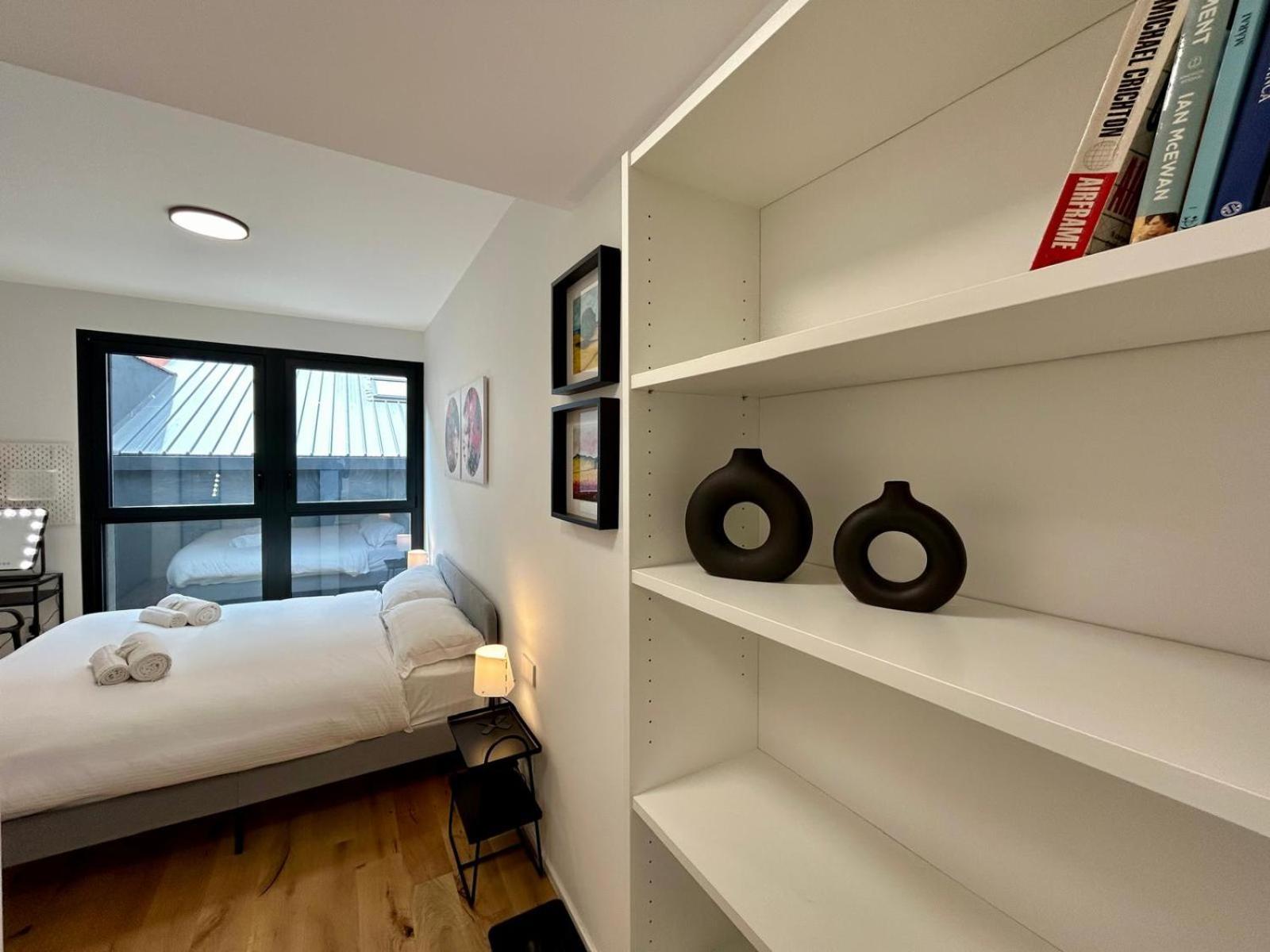 Kibilu Luxury Apt With Terrace, Isola District And Near Garibaldi Station Milán Exterior foto