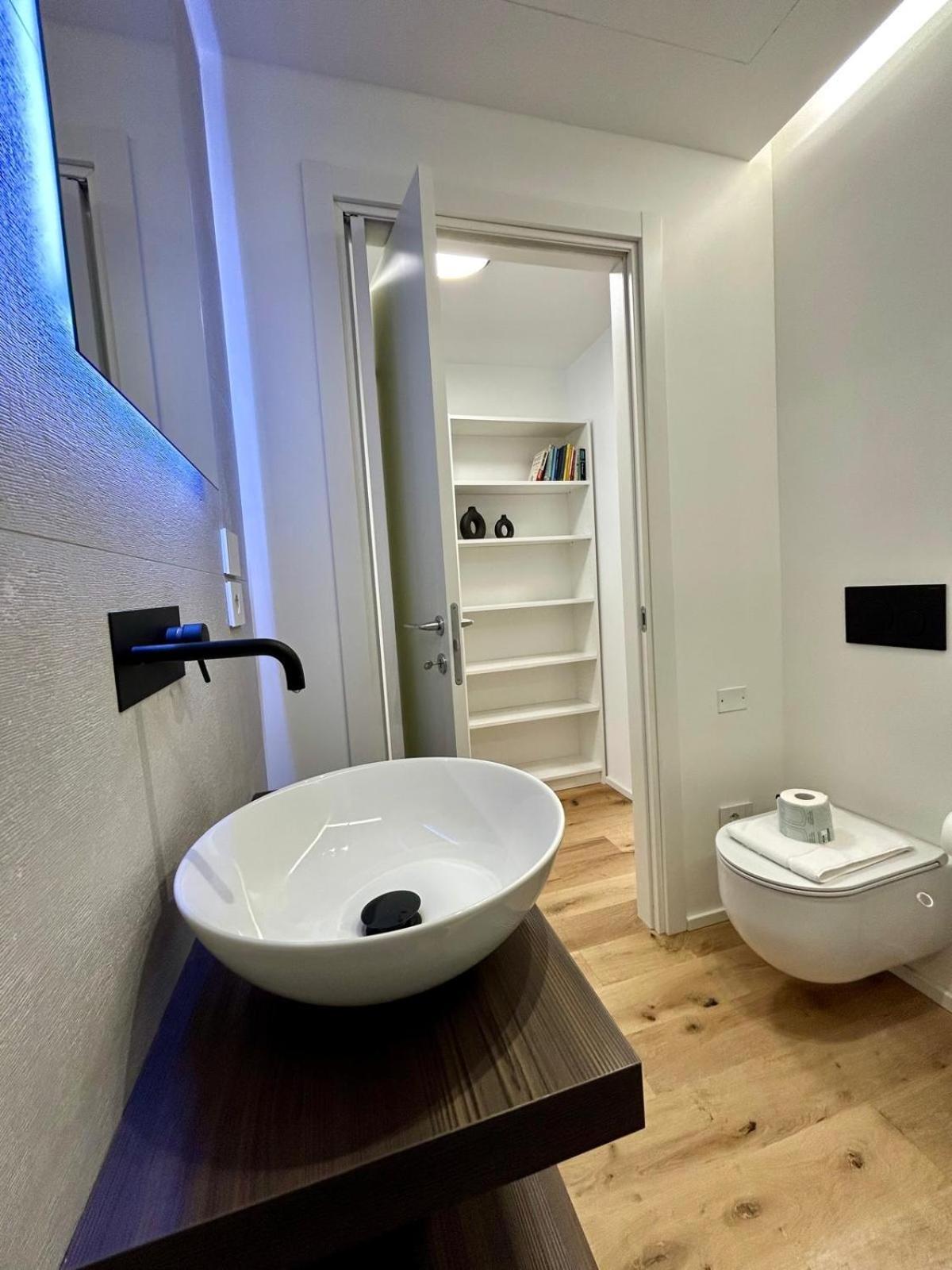 Kibilu Luxury Apt With Terrace, Isola District And Near Garibaldi Station Milán Exterior foto